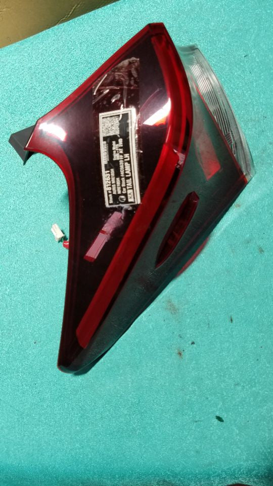 [TAIL LAMP LH]TOYOTA AURIS NRE185H 2016 8NR-FTS FF AT 2WD #0003251812631