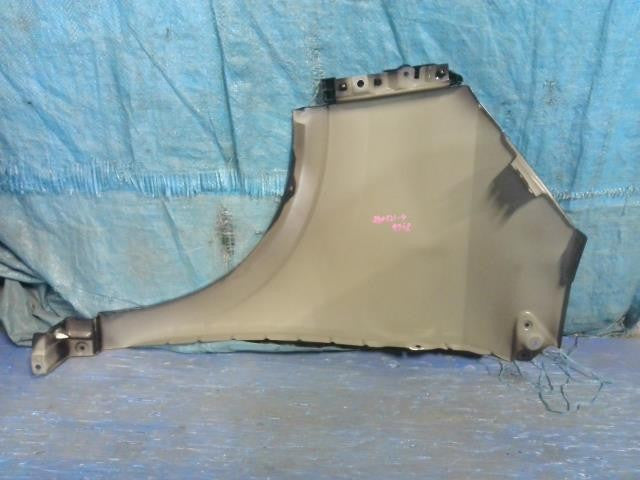 [FENDER RH]NISSAN SAKURA B6AW   #0BD3253178408