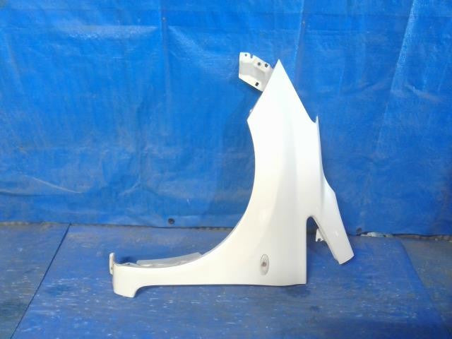 [FENDER LH]NISSAN NOTE E12 HR12DDR AT 2WD #0BD3253178385