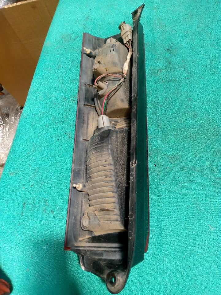 [TAIL LAMP LH]SUZUKI EVERY VAN DA64W改 K6A FF AT 2WD #000324A767297