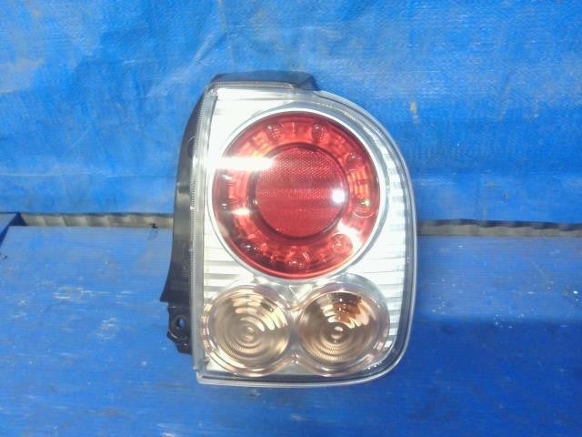 [TAIL LAMP RH]SUZUKI ALTO LAPIN CHOCOLAT HE22S K6A AT 2WD #0BD3253178294
