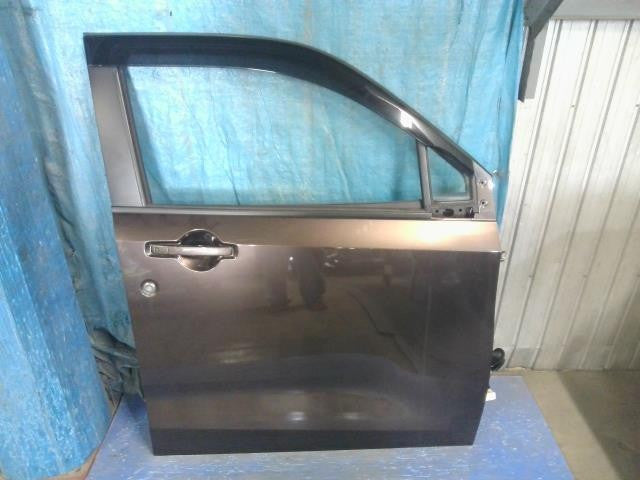 [F DOOR ASSY RH]NISSAN SAKURA B6AW   #0BD3253178411