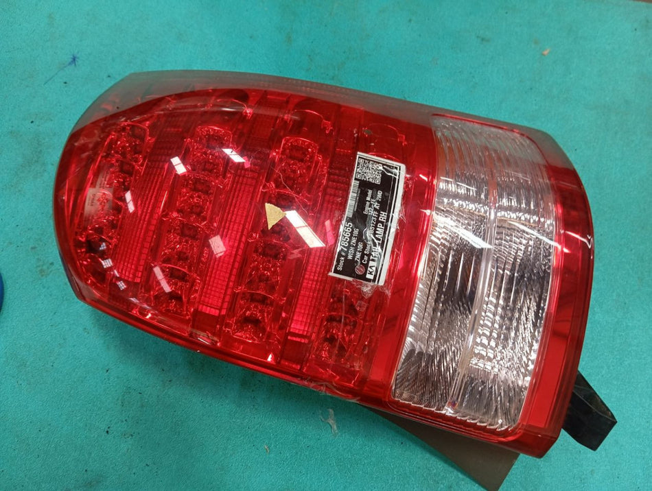 [TAIL LAMP RH]TOYOTA WISH ZNE10G 2006 1ZZ-FE FF AT 2WD #000324B785665