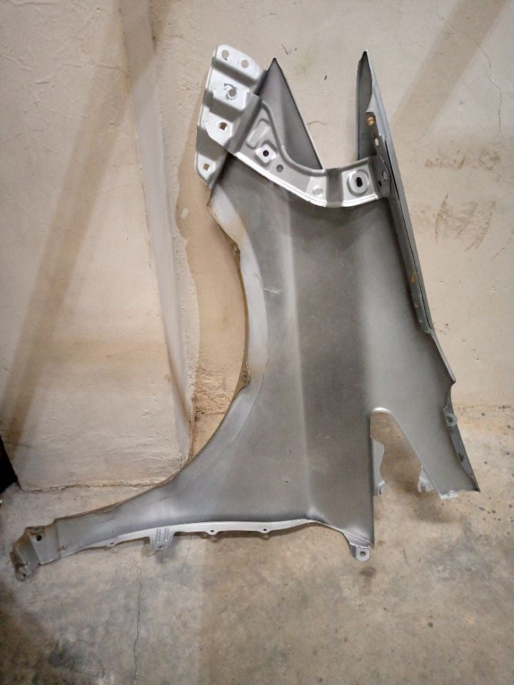 [FENDER RH]TOYOTA PRIUS ZVW30 2011 2ZR-FXE FF AT 2WD #0003226209511