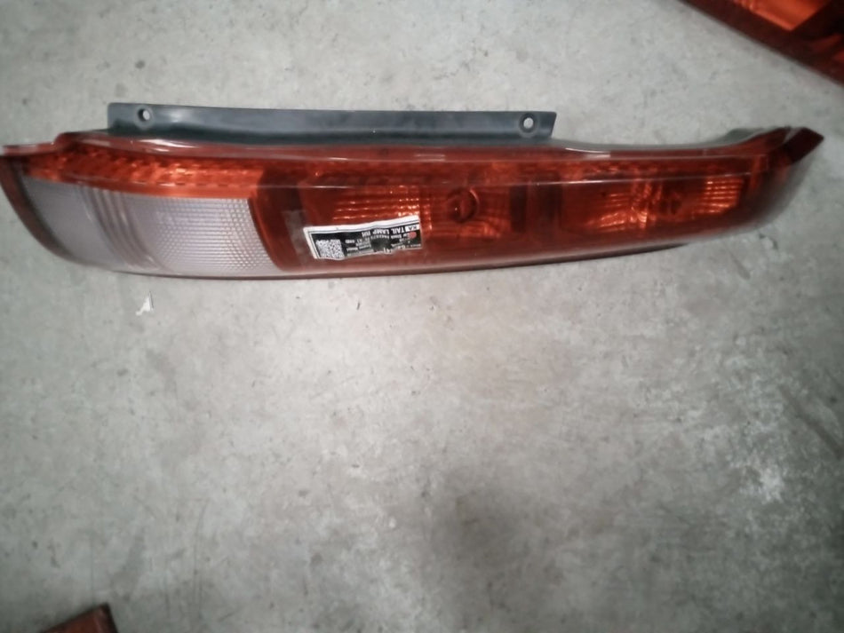 [TAIL LAMP RH]NISSAN X-TRAIL NT30 2004 QR20DE FF AT 4WD #0003244646441