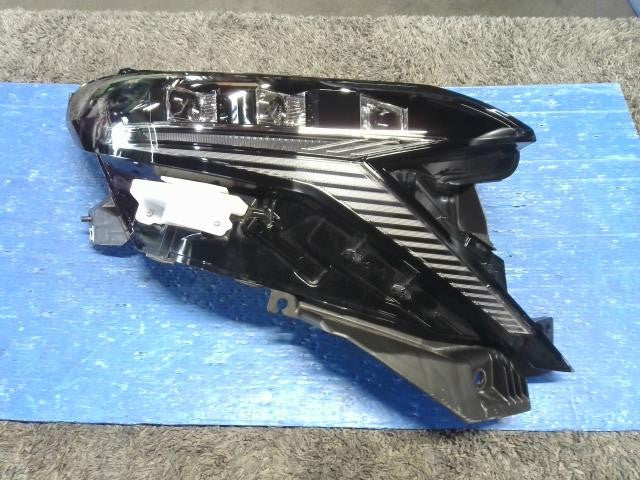 [HEADLIGHT ASSY RH]NISSAN SAKURA B6AW   #0BD3253178409