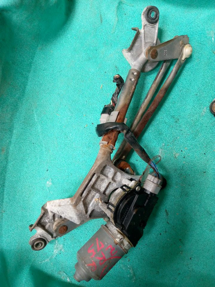 [F WIPER MOTOR]TOYOTA VOXY ZRR75 2011 3ZR-FAE FF AT 4WD #0003247705287