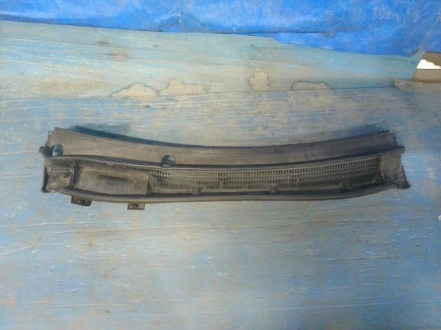 [COWL TOP]TOYOTA PRIUS α ZVW41W 2ZR-FXE AT 2WD #0BD3253171251