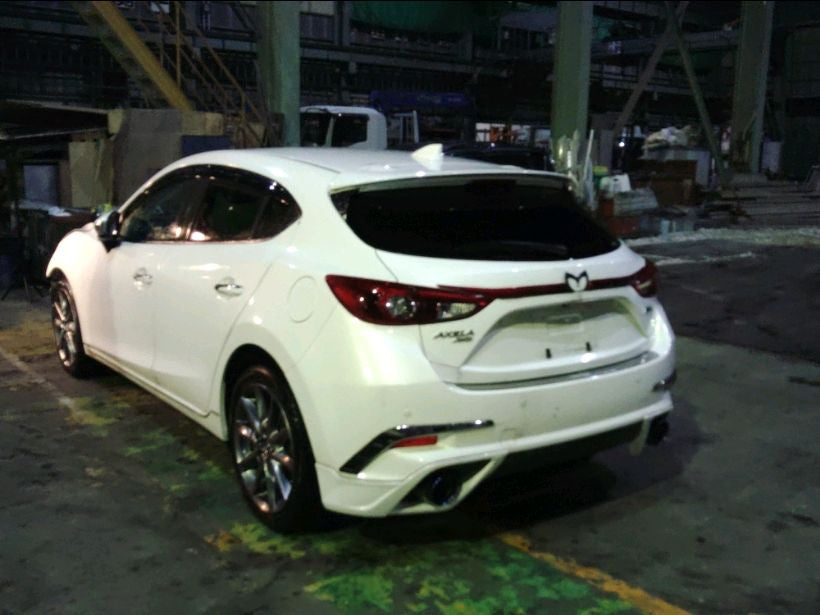 [REAR GATE]MAZDA AXELA SPORT BM2AS 2016 SH-VPTR FF MT 4WD #0333263010424