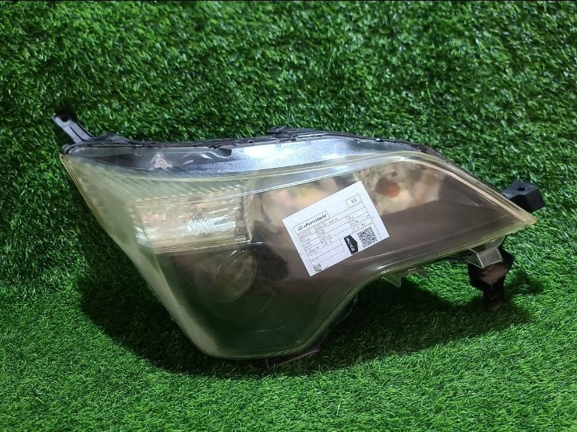 [HEADLIGHT ASSY RH]TOYOTA SPADE NCP141 2012 1NZ-FE FF AT 2WD #0003262036165