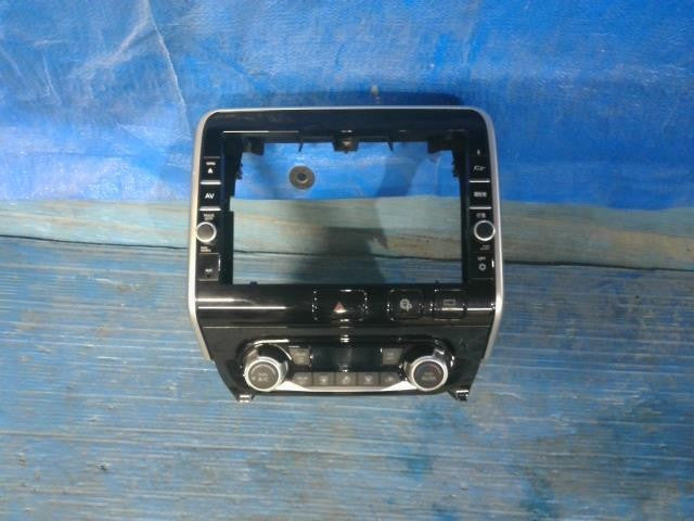 [INSTRUMENT PANEL]NISSAN SERENA GFC27 MR20DD AT 2WD #0BD3253171067