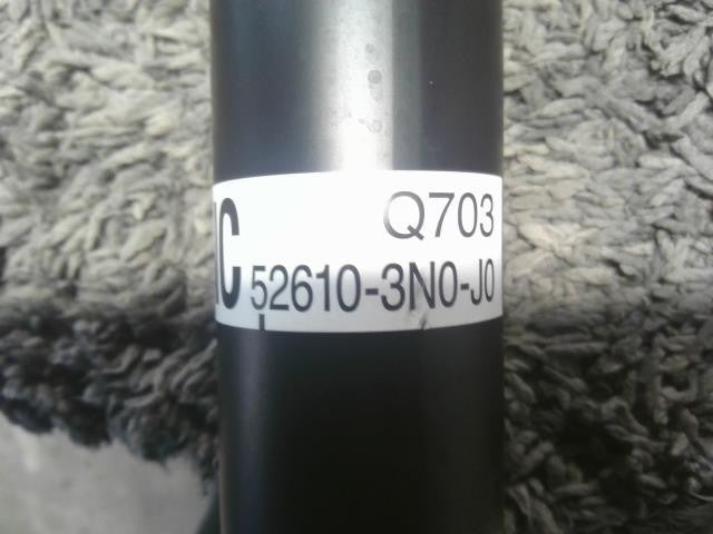 [R SHOCK ABSORBER RH]HONDA VEZEL RV5 LEC AT 2WD #0BD3253171214