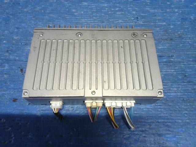 [Audio AMP]TOYOTA CROWN ATHLETE GRS200 4GR-FSE AT 2WD #0BD3253178281