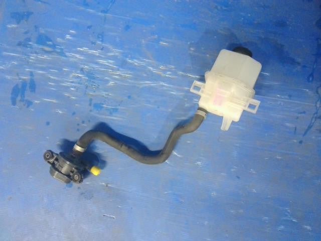 [WATER PUMP]TOYOTA PRIUS ZVW50 2ZR-FXE AT 2WD #0BD3253172579