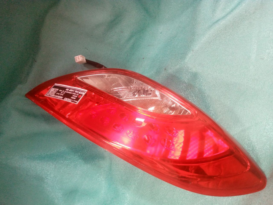[TAIL LAMP RH]MAZDA DEMIO DE3AS 2014 ZJ-VE FF AT 4WD #000324A755203