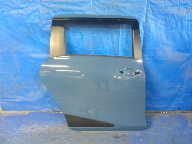 [Right R door panel]TOYOTA SIENTA NSP170G 2NR-FKE AT 2WD #0BD3253173001