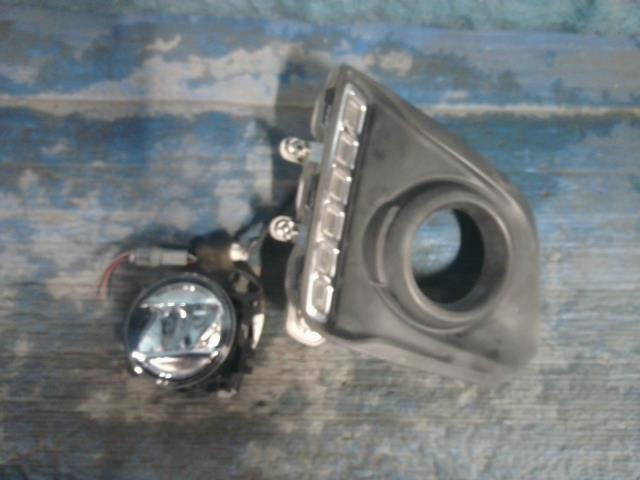 [FOG LAMP RH]SUZUKI SPACIA CUSTOM MK42S R06A AT 2WD #0BD3253171183