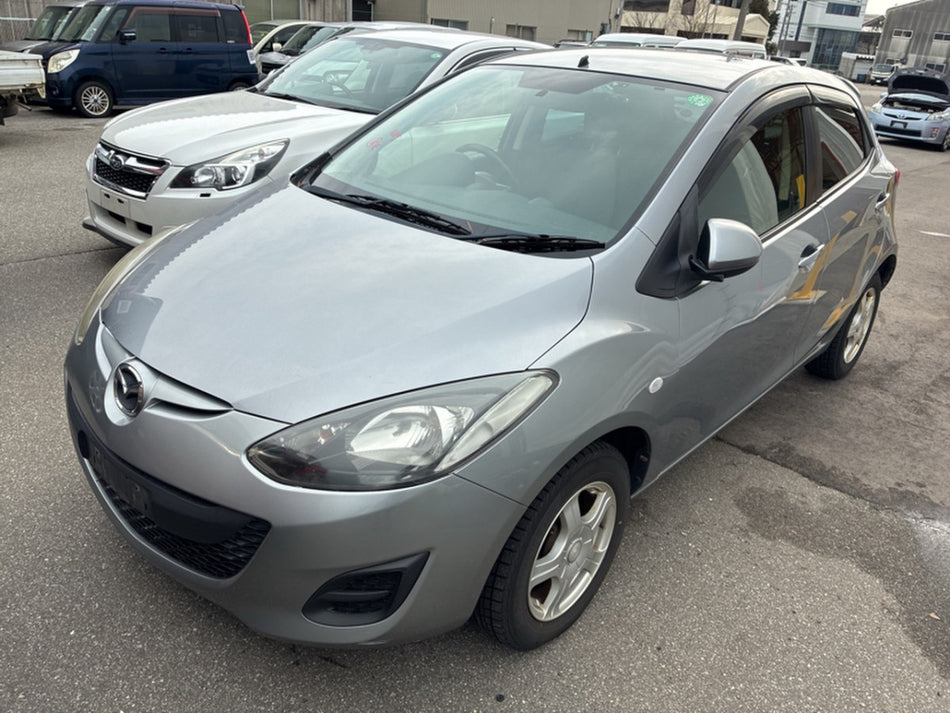 [GRILLE]MAZDA DEMIO DE3FS 2013 ZJ-VEM FF AT 2WD #0003261023037