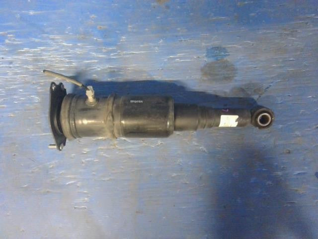 [R SHOCK ABSORBER LH]TOYOTA SIENTA NSP172G   #0BD3253172823