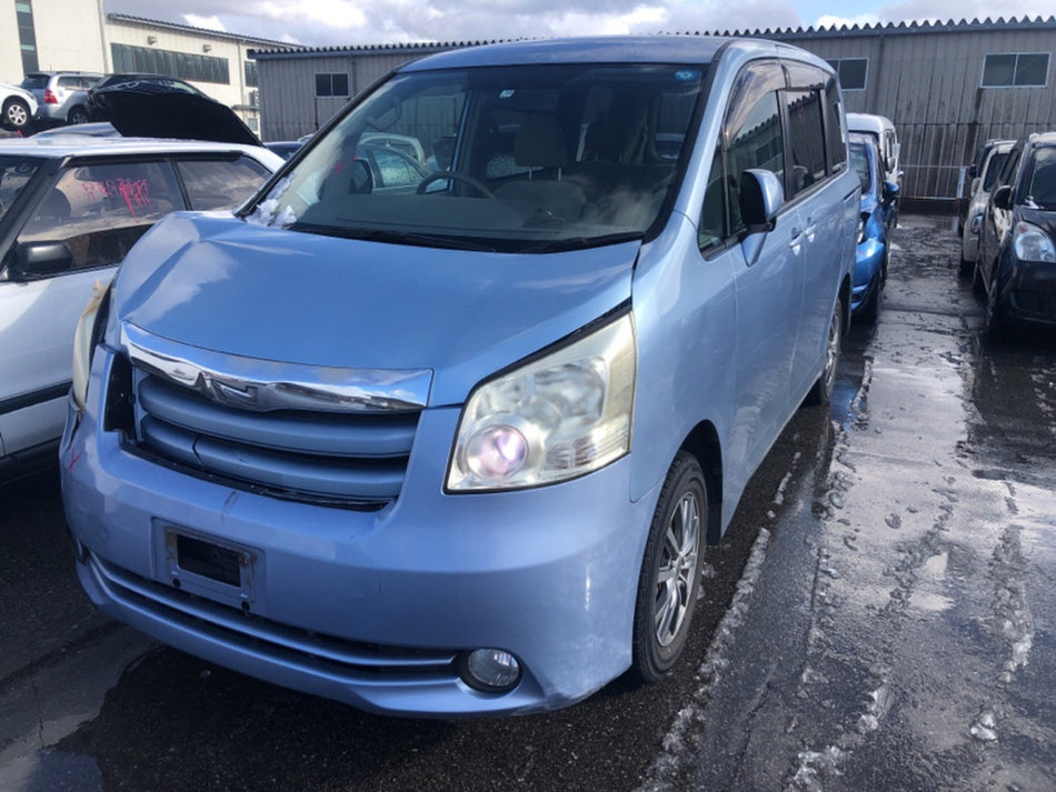 [R BUMPER ASSY]TOYOTA NOAH ZRR70G 2009 3ZR-FE FF AT 2WD #0003251815474