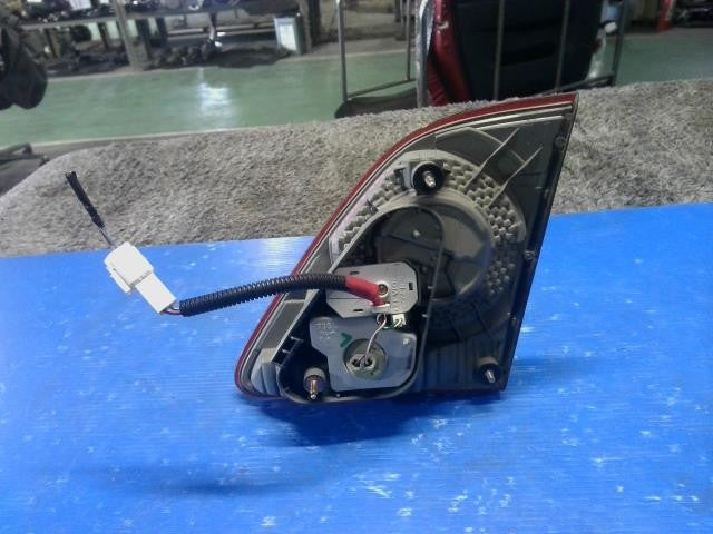 [Left finisher panel]TOYOTA CROWN GRS184   #0BD3253172729