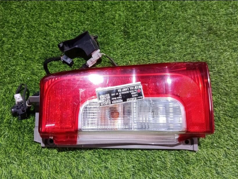 [TAIL LAMP RH]DAIHATSU TANTO LA600S KF FF AT 2WD #0003252838252