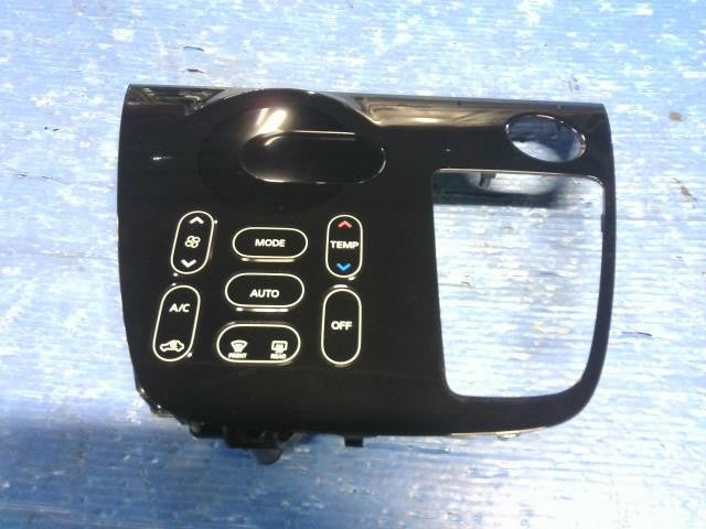 [AIR CONDITIONER PANEL]MITSUBISHI EK SPACE CUSTOM B11A 3B20 AT 2WD #0BD3253174257