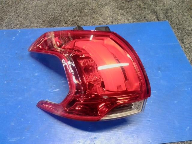 [TAIL LAMP LH]PEUGEOT 2008 A94HM01 EB2 AT 2WD #0BD3253172677