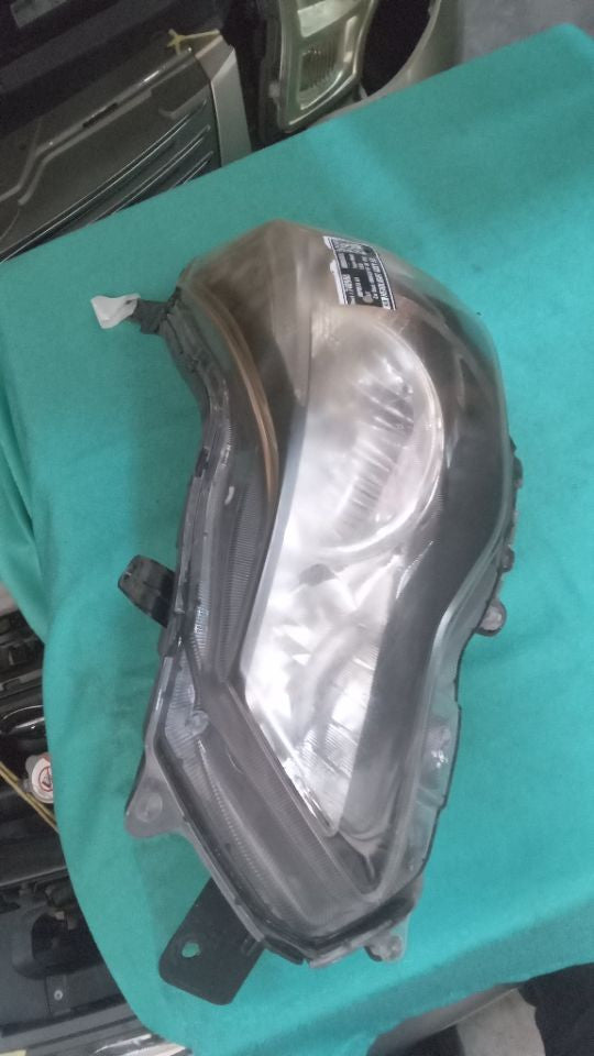 [HEADLIGHT ASSY LH]SUBARU IMPREZA G4 GJ7 2013 FB20 FF AT 4WD #0003249740988