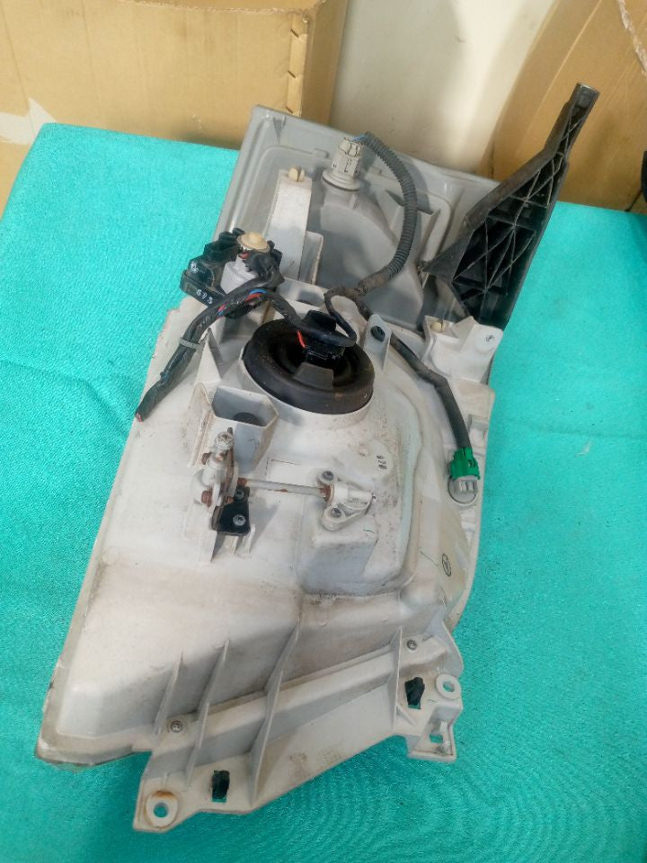 [HEADLIGHT ASSY RH]MITSUBISHI eKWagon B11W 3B20 FF AT 2WD #000324A755548