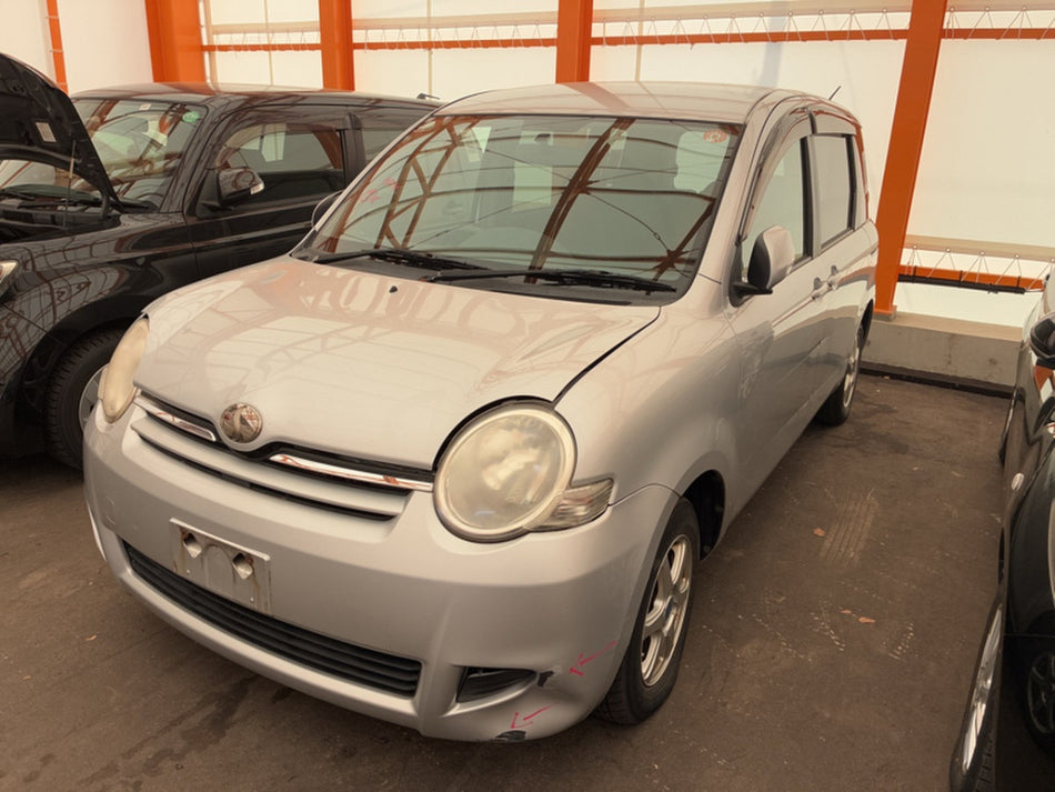 [TAIL LAMP RH]TOYOTA SIENTA NCP81G 2009 1NZ-FE FF AT 2WD #0003263057952