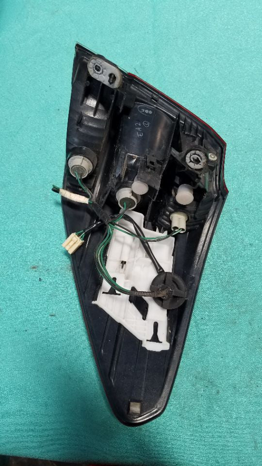 [TAIL LAMP LH]SUBARU LEGACY TOURING WAGON BR9 2010 EJ25 FF AT 4WD #0003251809390