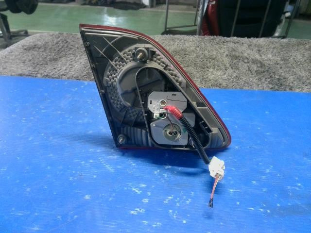 [Right finisher panel]TOYOTA CROWN GRS184   #0BD3253172728