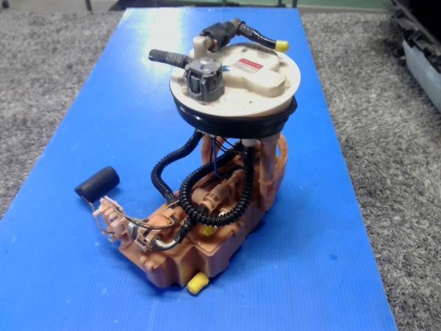 [FUEL PUMP]HONDA STEPWAGON RG2 K20A AT 4WD #0BD3253172599