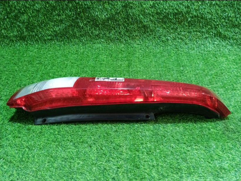 [TAIL LAMP LH]NISSAN X-TRAIL NT30 2001 QR20DE FF MT 4WD #0003253844295