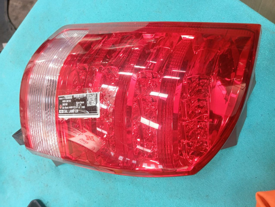 [TAIL LAMP LH]TOYOTA WISH ZNE10G 2006 1ZZ-FE FF AT 2WD #000324B785666