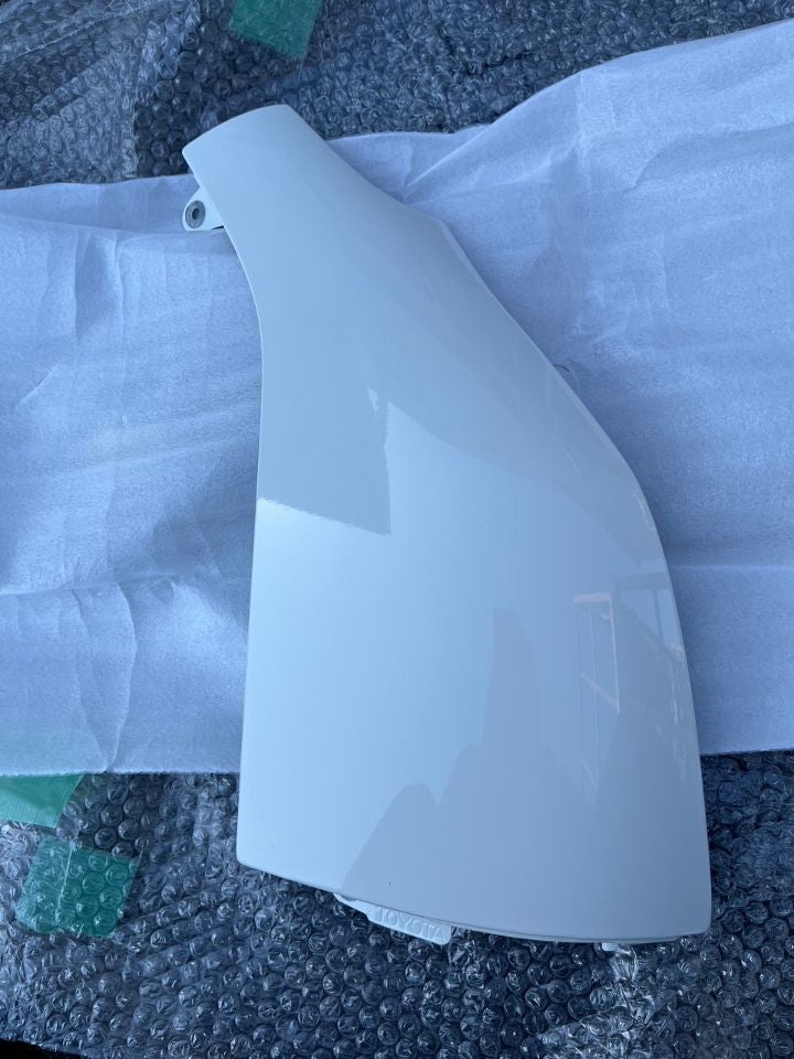 [RIGHT QUARTER PANEL]TOYOTA HIACE VAN TRH200K 1TR-FE FR AT 2WD #0B23252003991