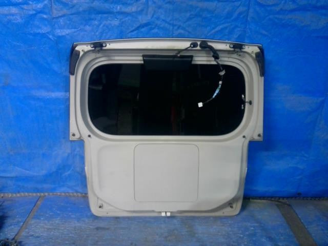 [REAR GATE]DAIHATSU TANTO LA600S KF AT 2WD #0BD3253174710