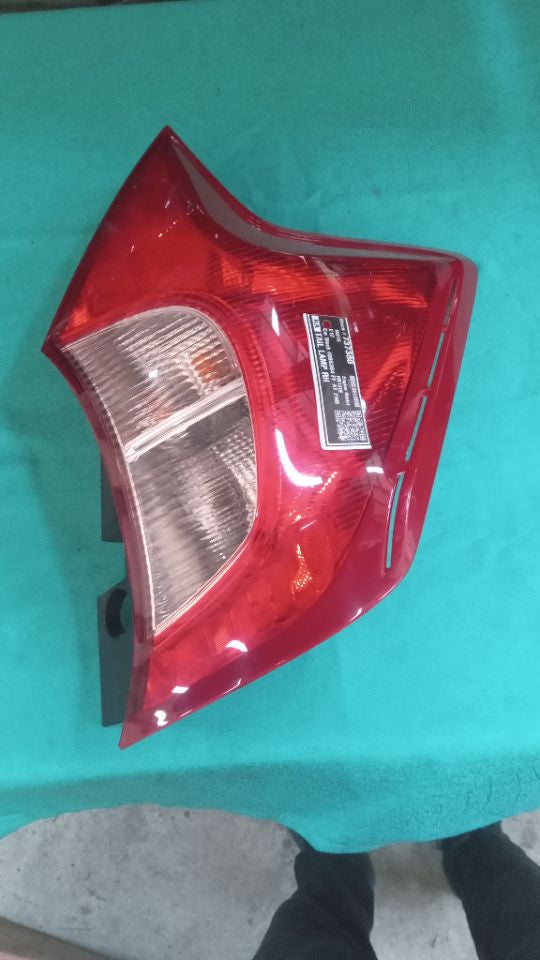 [TAIL LAMP RH]NISSAN NOTE E12 2013 HR12DE FF AT 2WD #0003249737380