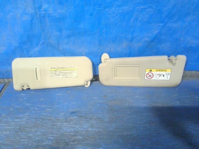 [SUN VISOR SET]TOYOTA VELLFIRE AYH30W 2AR-FXE AT 4WD #0BD3253176811