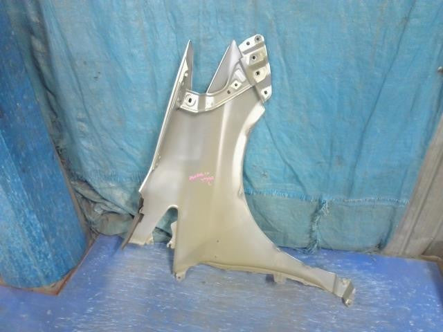 [FENDER LH]TOYOTA PRIUS ZVW30 2ZR-FXE AT 2WD #0BD3253177109