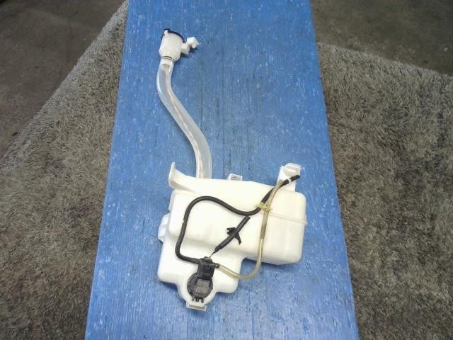 [WASHER TANK]TOYOTA VOXY ZWR80G 2ZR-FXE AT 2WD #0BD3253180669