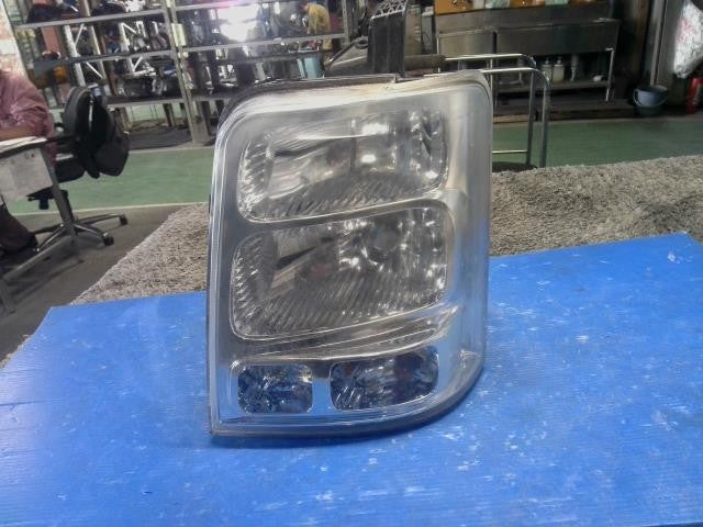 [HEADLIGHT ASSY LH]SUZUKI EVERY WAGON DA64W K6A AT 4WD #0BD3253172713