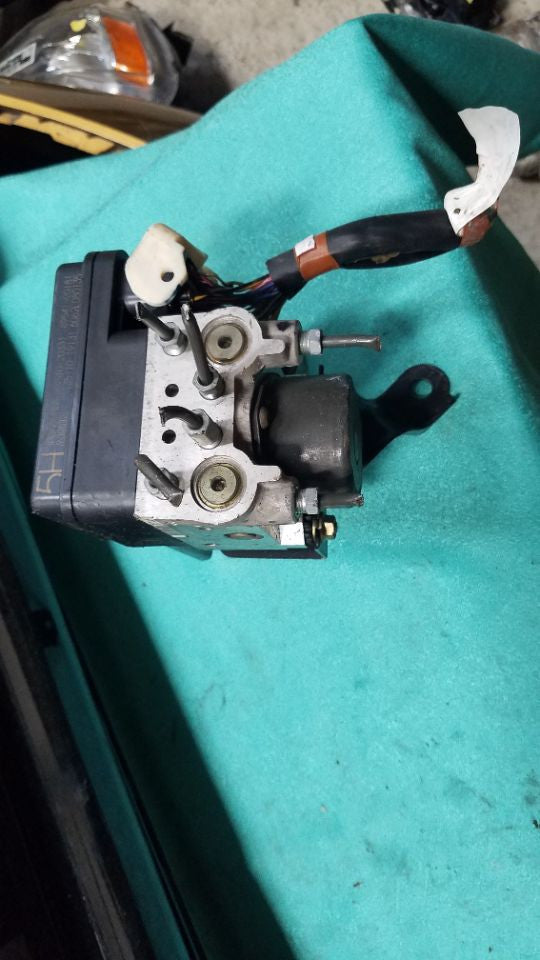 [ABS ACTUATOR]TOYOTA ALLION ZZT245 2002 1ZZ-FE FF AT 4WD #000324C806941