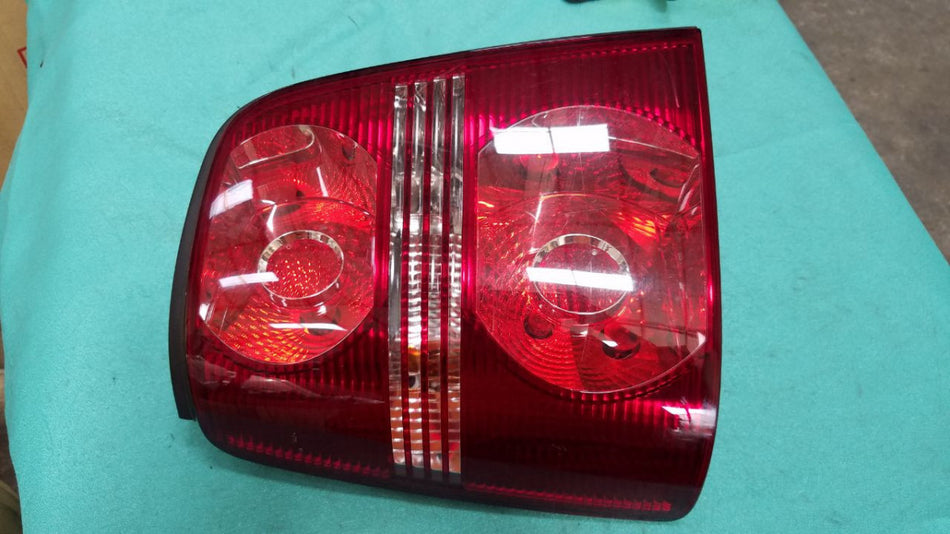 [TAIL LAMP LH]VOLKSWAGEN GOLF TOURAN 1TCAV 2010 CAV FF AT 2WD #0383251003282