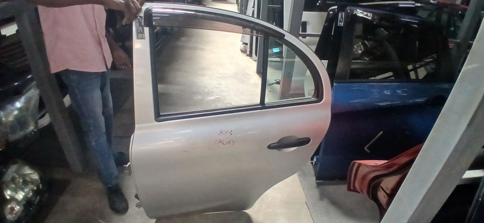 [R DOOR ASSY LH]NISSAN MARCH K13 2019 HR12DE FF AT 2WD #0003243620785