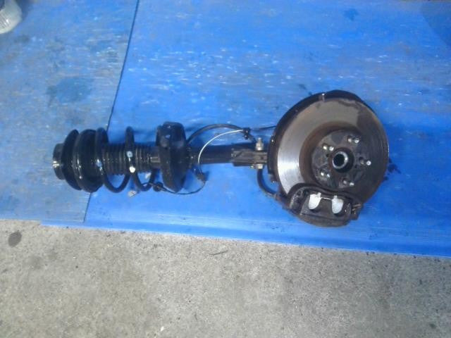 [F STRUT ASSY RH]SUBARU FORESTER SJ5 FB20 AT 4WD #0BD3253178248