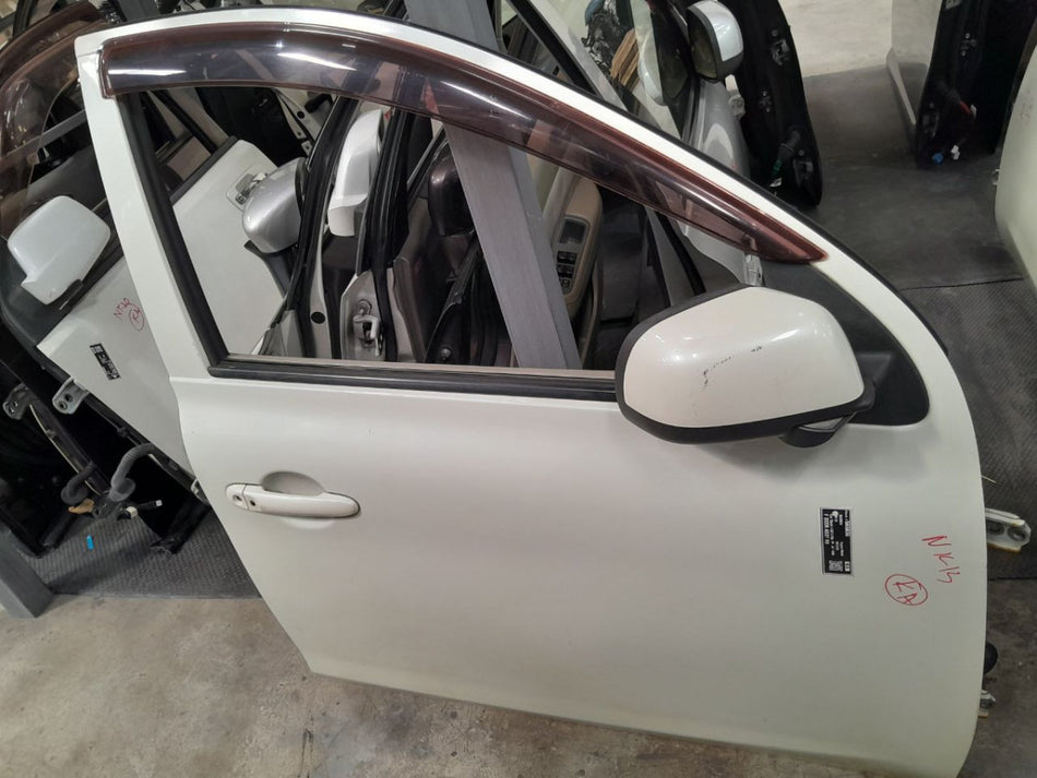 [F DOOR ASSY RH]NISSAN MARCH NK13 2012 HR12DE FF AT 2WD #000323C565036