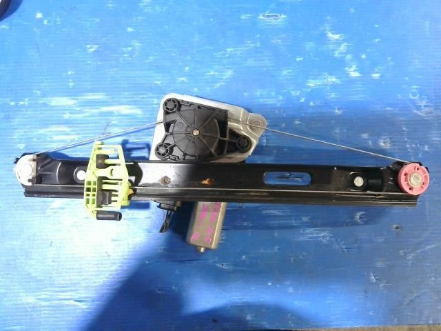 [R DOOR REGULATOR LH]BMW 1SERIES UE16 N45B16A AT 2WD #0BD3253176755