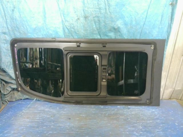 [R DOOR GLASS RH]NISSAN NV350 CARAVAN VAN VW6E26 YD25DDTi AT 4WD #0BD3253176733